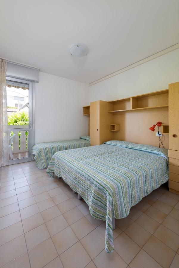 Condominio Lavinia Бибионе Экстерьер фото
