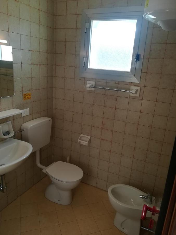 Condominio Lavinia Бибионе Экстерьер фото